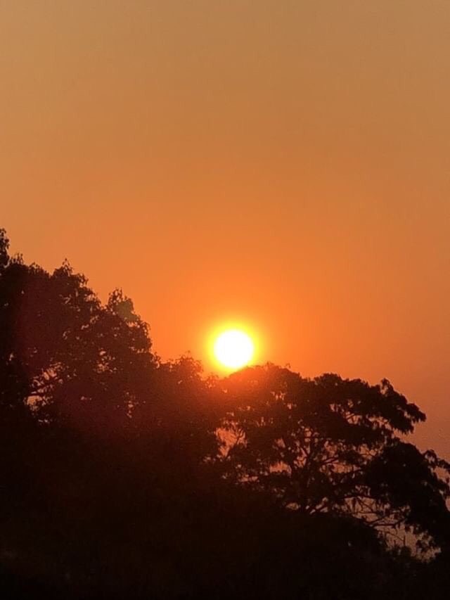 The+sun+shines+through+the+smoke-filled+sky+in+the+Bay+Area.+It+could+be+until+next+week+when+the+smoke+begins+to+clear+out%2C+according+to+the+San+Francisco+Chronicle.