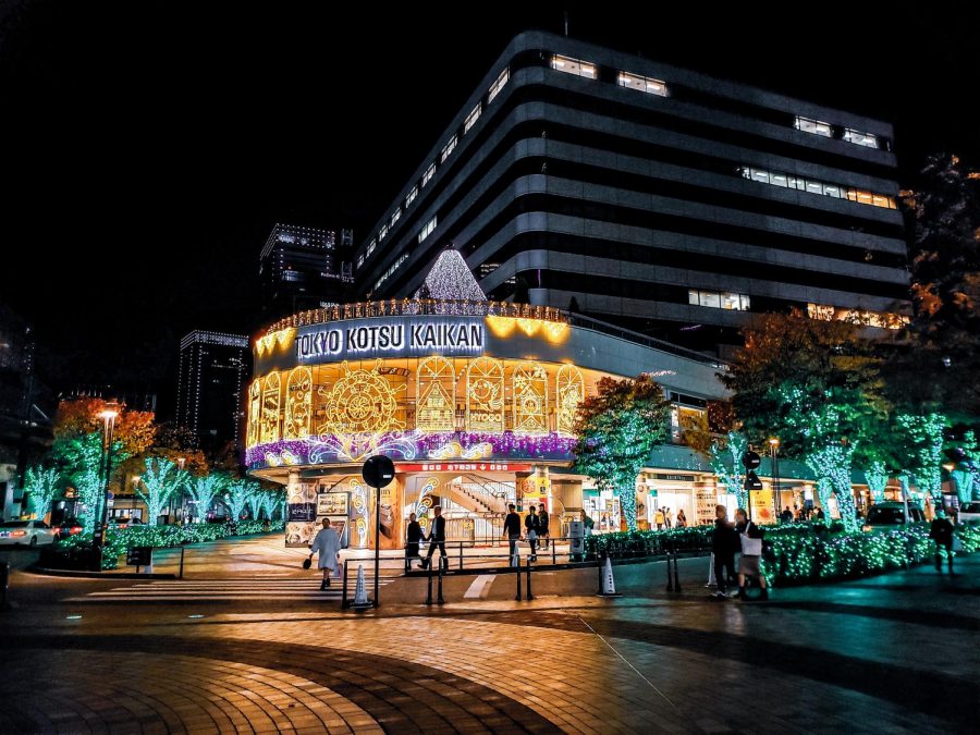 Vibrant+decorations+light+the+malls+and+trees+in+Ikebukuro%2C+Tokyo%2C+Japan+during+December.%0APhoto+courtesy+of+Jamie+Mi.